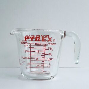Vintage Pyrex Measuring 2 Cup 16oz Clear Glass Red Lettering Corning USA 516